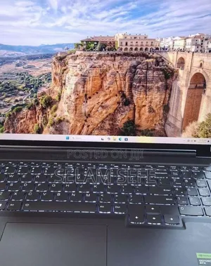 New Laptop Lenovo Legion Y720 16GB Intel Core I7 SSD 1T