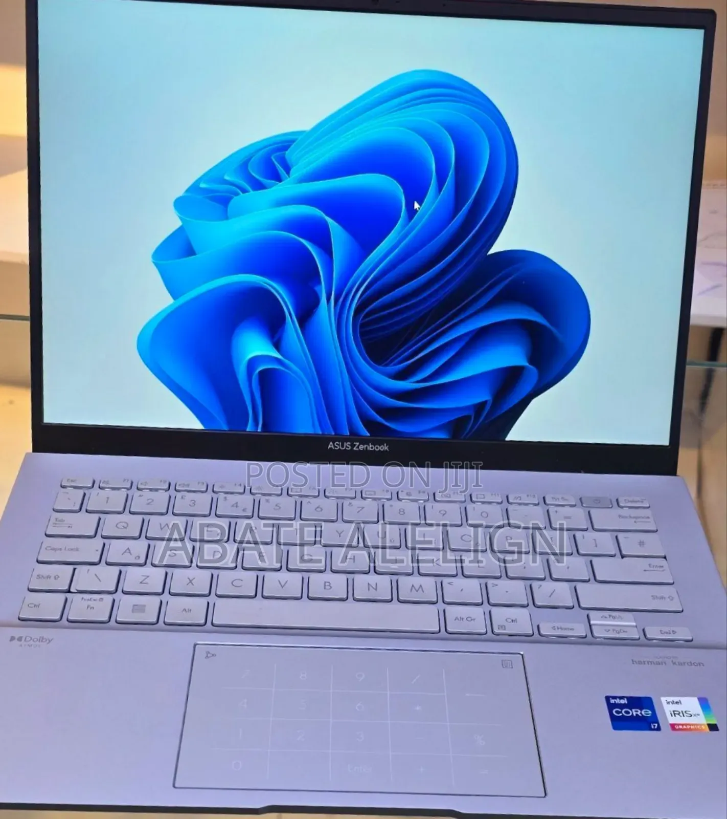 New Laptop Asus ZenBook UX31E 16GB Intel Core I7 SSD 512GB