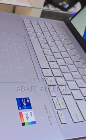 New Laptop Asus ZenBook UX31E 16GB Intel Core I7 SSD 512GB