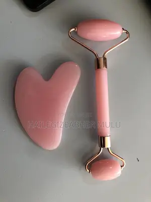 Photo - 2pcs/Set Face Spa Neck Massager Gua Sha