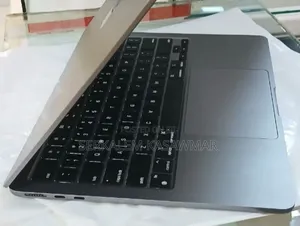 Photo - New Laptop Apple MacBook Air 2022 M2 8GB Apple M2 SSD 256GB