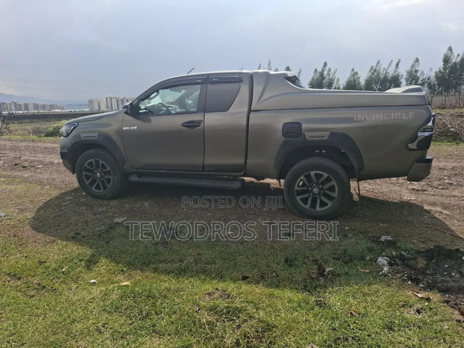 Toyota Hilux 2021 Gray