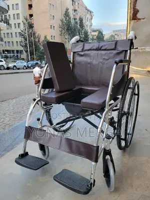 Toilet Wheelchair禽፬common and Durable Material፹復wheelchair~°Wheelchair