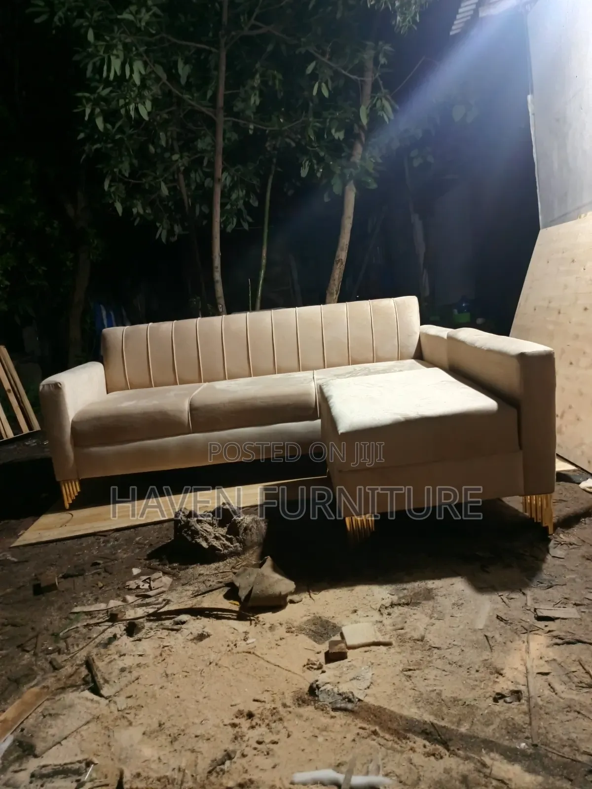 Light Cream Sofa With 5 Seat Code345