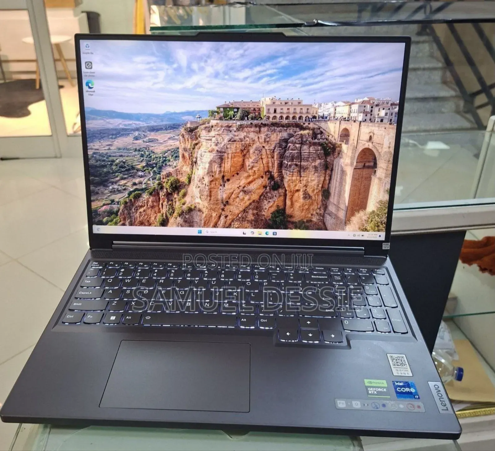 New Lenovo Legion Y7000P IRX9 Gaming Laptop 16GB Intel Core I7 SSD 1T