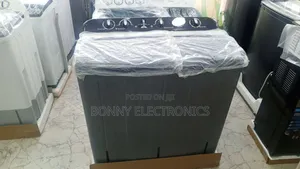 Photo - Orbit 16kg Twin Tub Washing Machine