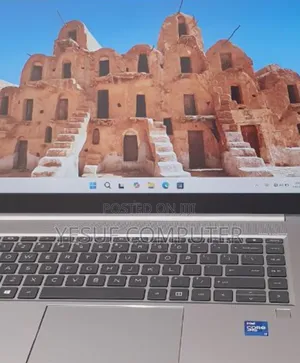 New Laptop HP ZBook Fury 15 G8 16GB Intel Core I7 SSD 512GB