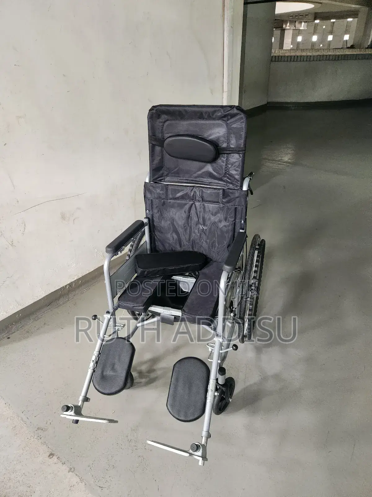 Recliner Wheelchair使得wheelchair俠女foldable Commode Wheelchair Medical