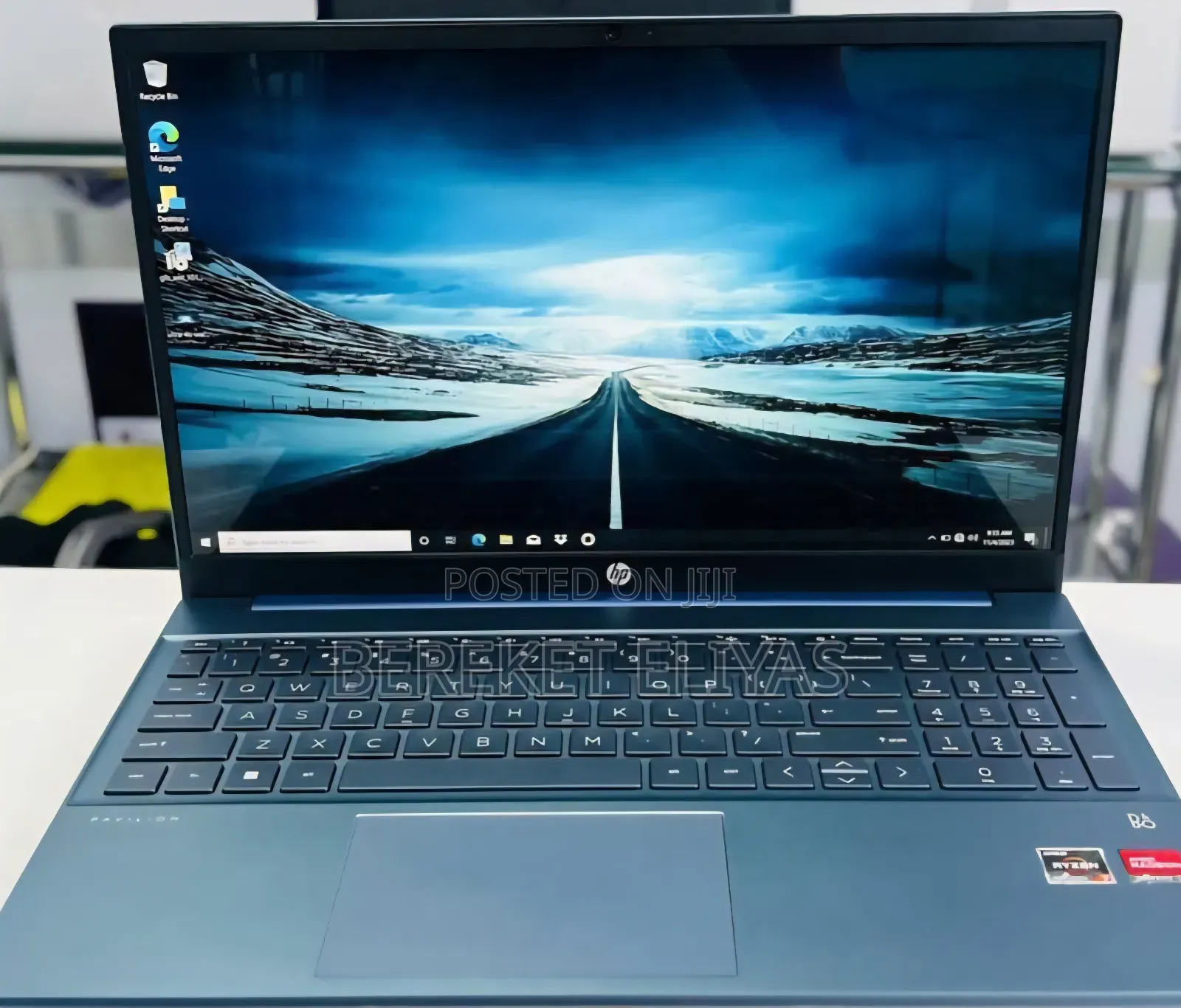 New Laptop HP Pavilion 15 8GB AMD Ryzen 7 SSD 512GB