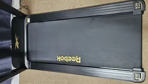 Photo - Reebok Jet 300 Fr 30z የቤት ጂም ምርጥ ያደርገዋል