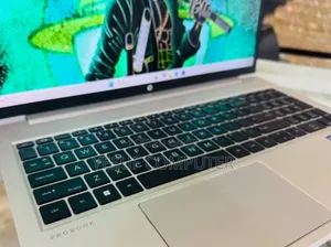 Photo - New Laptop HP ProBook 450 G9 16GB Intel Core I7 SSD 1T