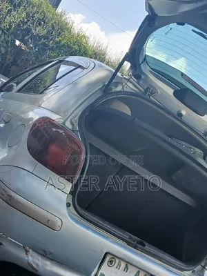 Toyota Vitz 2004 Blue