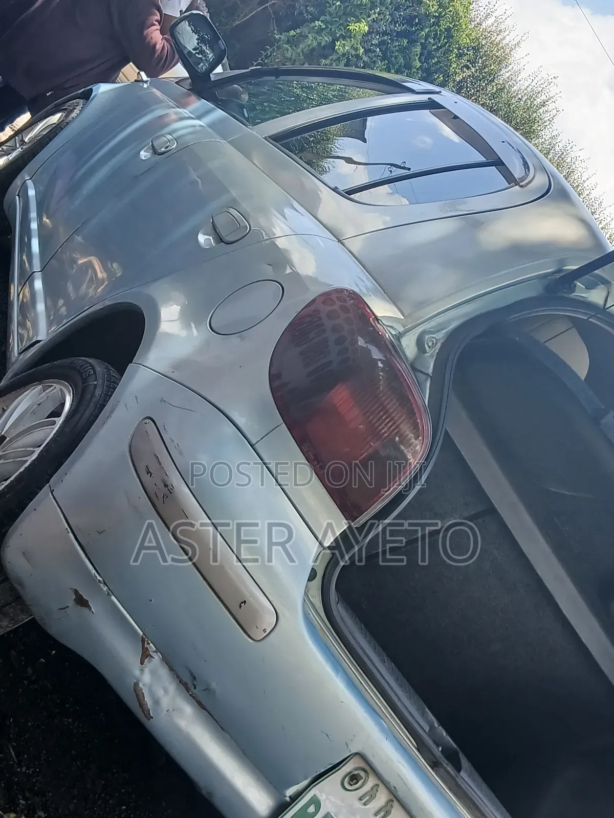 Toyota Vitz 2004 Blue