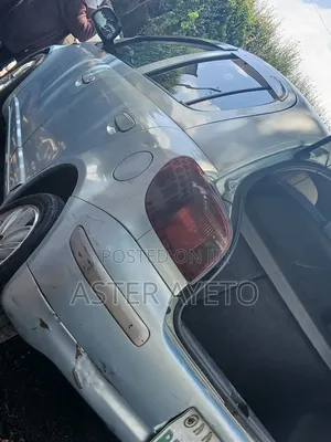 Toyota Vitz 2004 Blue