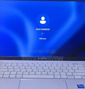 Photo - New Laptop Asus ZenBook 13 UX331UN 16GB Intel Core I7 SSD 512GB