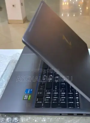 New Laptop HP ZBook 14 16GB Intel Core I5 SSD 512GB