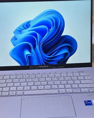 New Laptop Asus ZenBook 13 UX331UN 16GB Intel Core I7 SSD 512GB