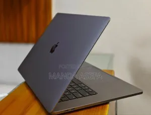 New Laptop Apple MacBook Pro 2019 32GB Intel Core I9 SSD 1T