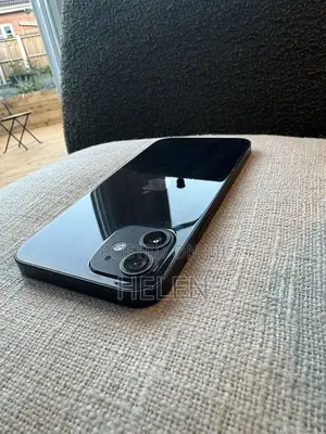 Apple iPhone 12 64 GB Black