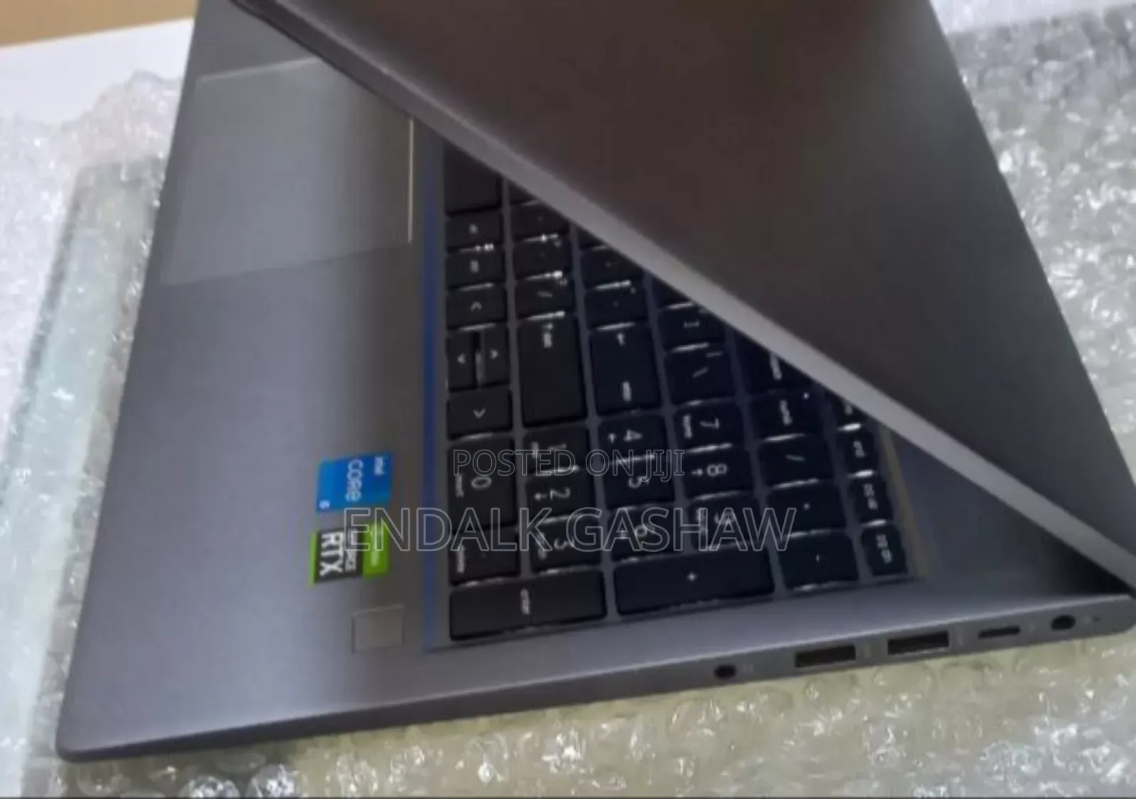 New Laptop HP Zbook Studio G7 16GB Intel Core I7 SSD 512GB