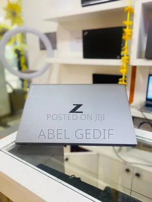 Photo - New Laptop HP ZBook 15 16GB Intel Core I7 SSD 512GB