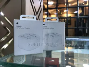 Photo - 20w Usb-C Power Adapter