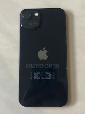 Photo - Apple iPhone 13 256 GB Black