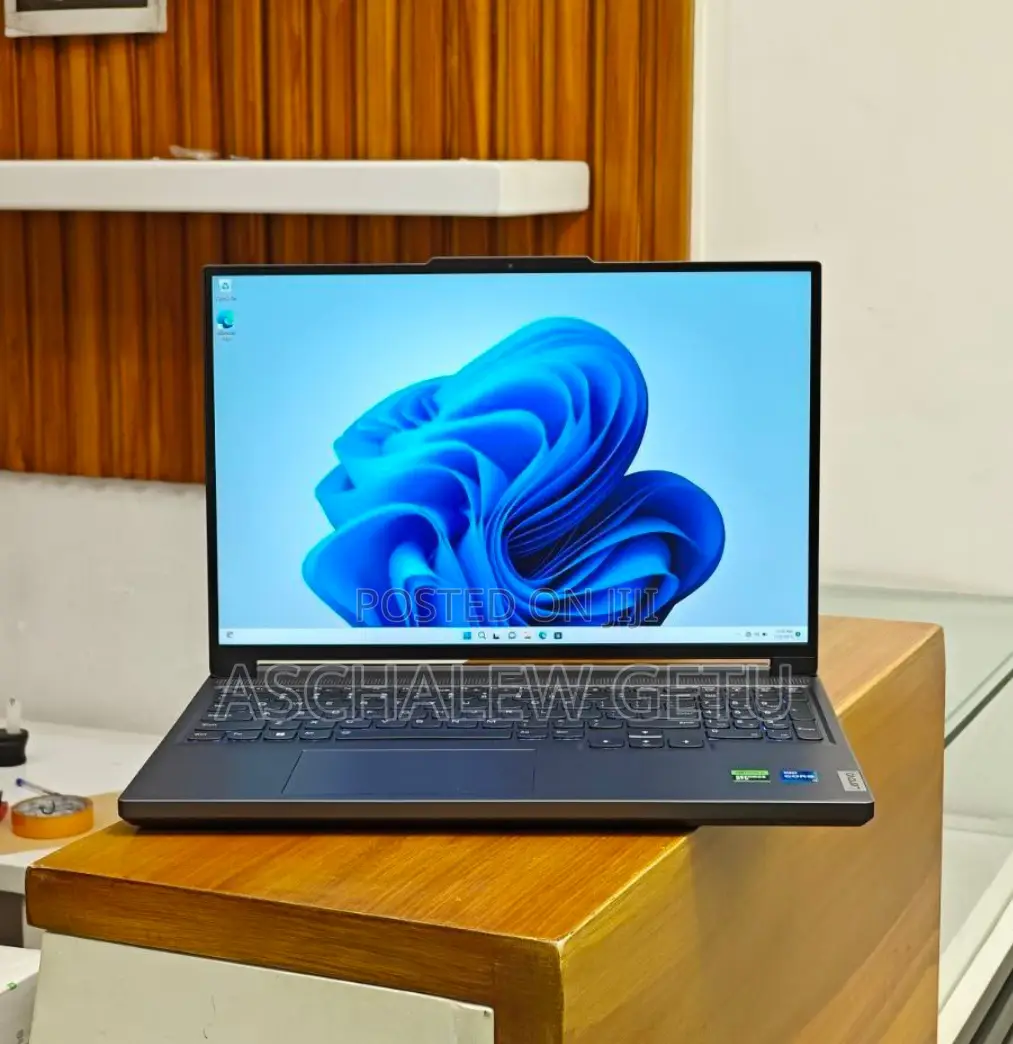 New Lenovo Legion Y7000P IRX9 Gaming Laptop 16GB Intel Core I7 SSD 1T