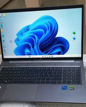 New Laptop HP ZBook Power G9 I7 16GB Intel Core I7 SSD 512GB