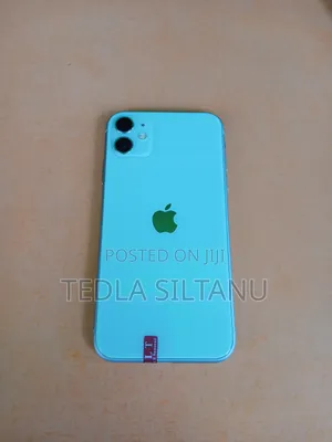 Photo - Apple iPhone 11 128 GB Green