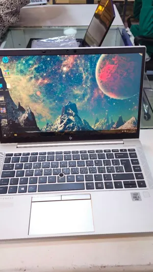 Photo - New Laptop HP EliteBook 840 16GB Intel Core I5 SSD 512GB