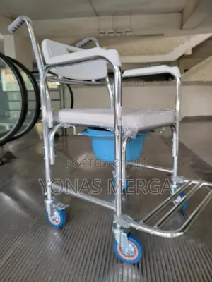 Photo - Commode Chair斡፷toilet Chair for Adults~嚴safe Durable:Bath Chair