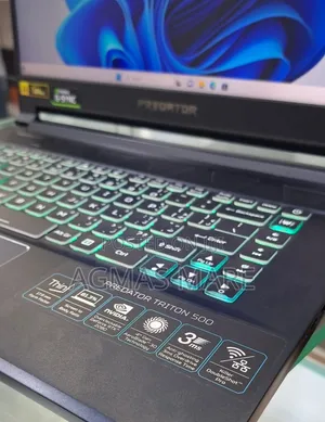 New Laptop Acer Predator Helios Neo 16 16GB Intel Core I7 SSD 1T