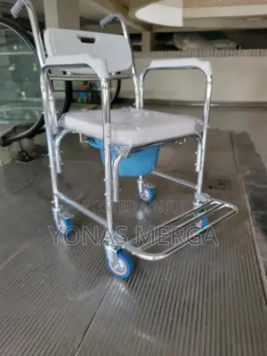 Photo - Toilet Chair嵗፹shower Commode Seat With Back Arms§』『Commode Chair