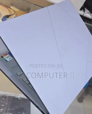 Photo - New Laptop Asus ZenBook Flip UX360CA 16GB Intel Core I7 SSD 512GB