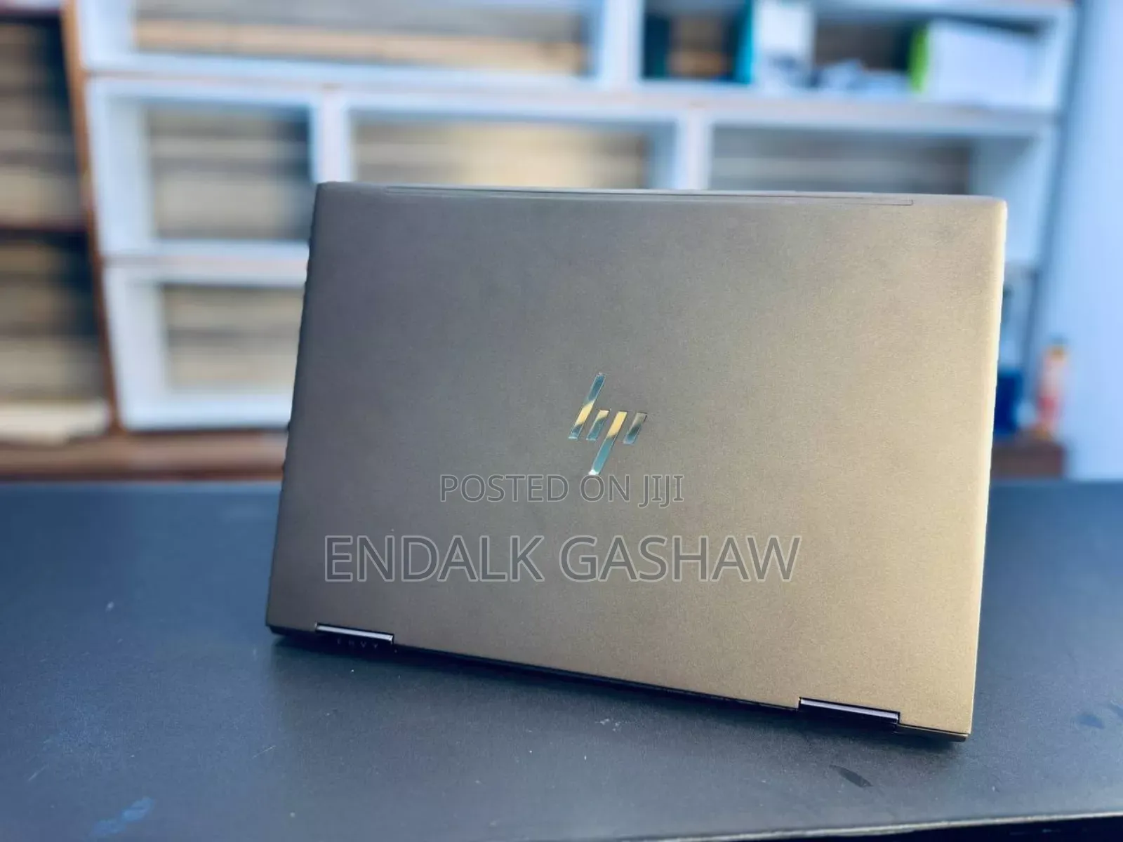 New Laptop HP Envy X360 8GB Intel Core I7 SSD 256GB