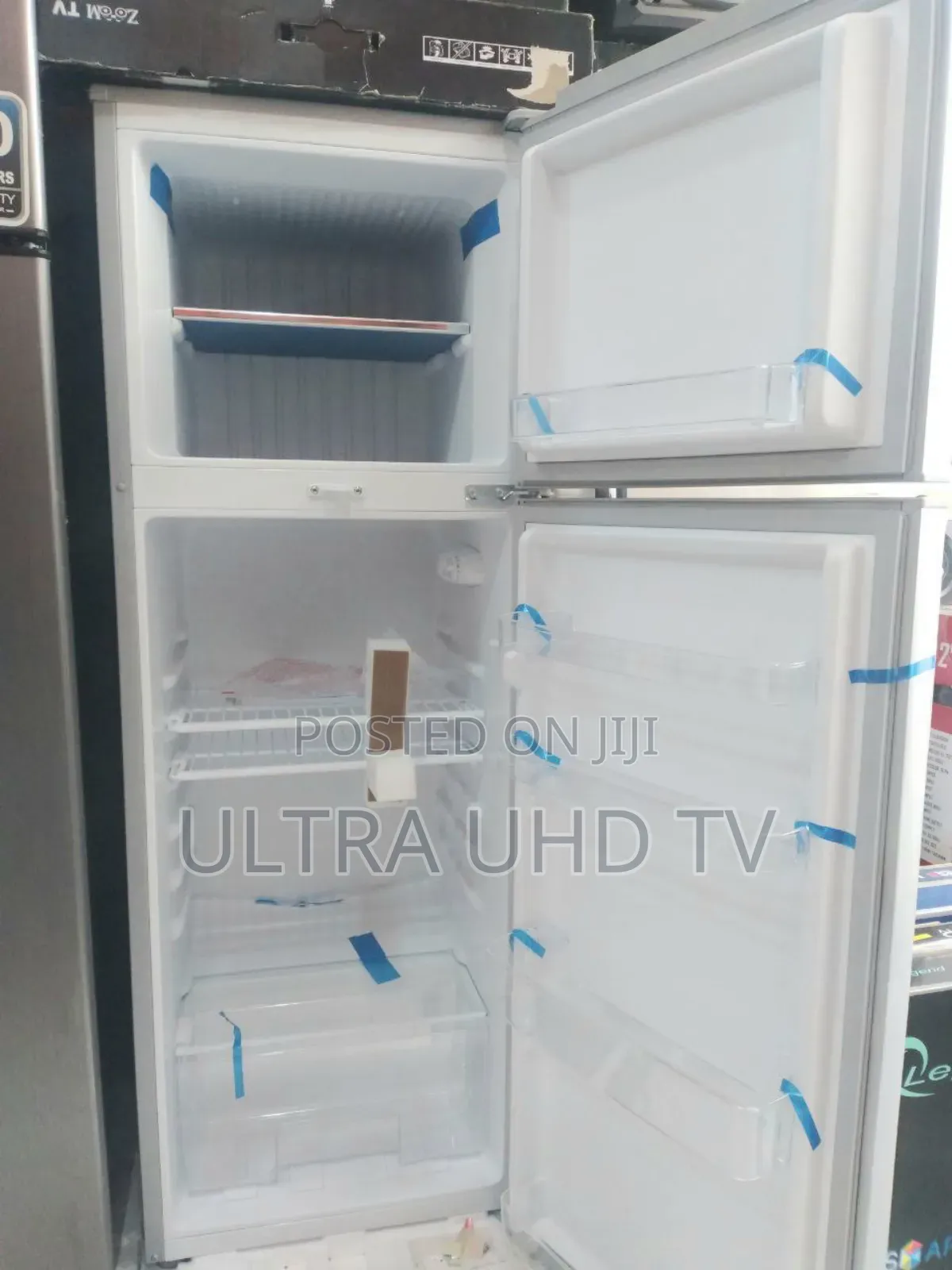Fox 300 L Refrigerator