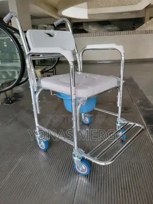 Photo - Commode Chair朔፺toilet as a Toilet Safety Frame畑「Shower Chair