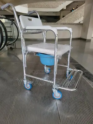 Photo - Commode Chair for Toilet疣፬easy to Move:The Adult Potty Chair輒πpot|Poty