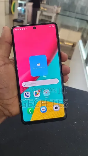 Photo - New Samsung Galaxy M53 128 GB Gray