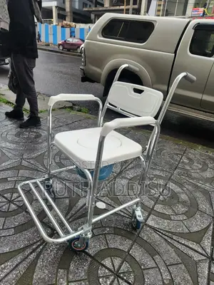 Commode Wheelchair凳痛carry 150kg Wheelchair知名wheelchair New Wheelchair