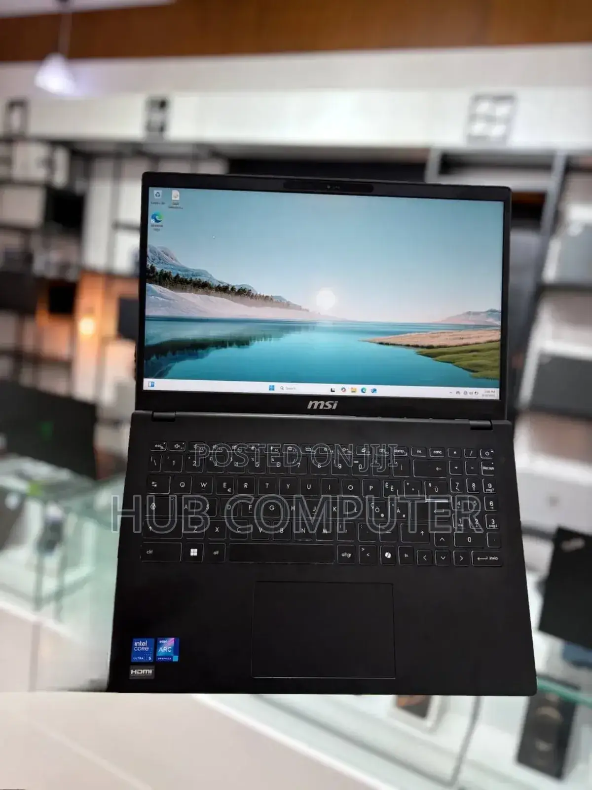 New Laptop MSI Modern 14 16GB Intel Core Ultra 5 SSD 512GB