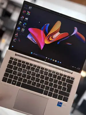 Photo - New Laptop HP EliteBook 840 G9 16GB Intel Core I7 SSD 512GB