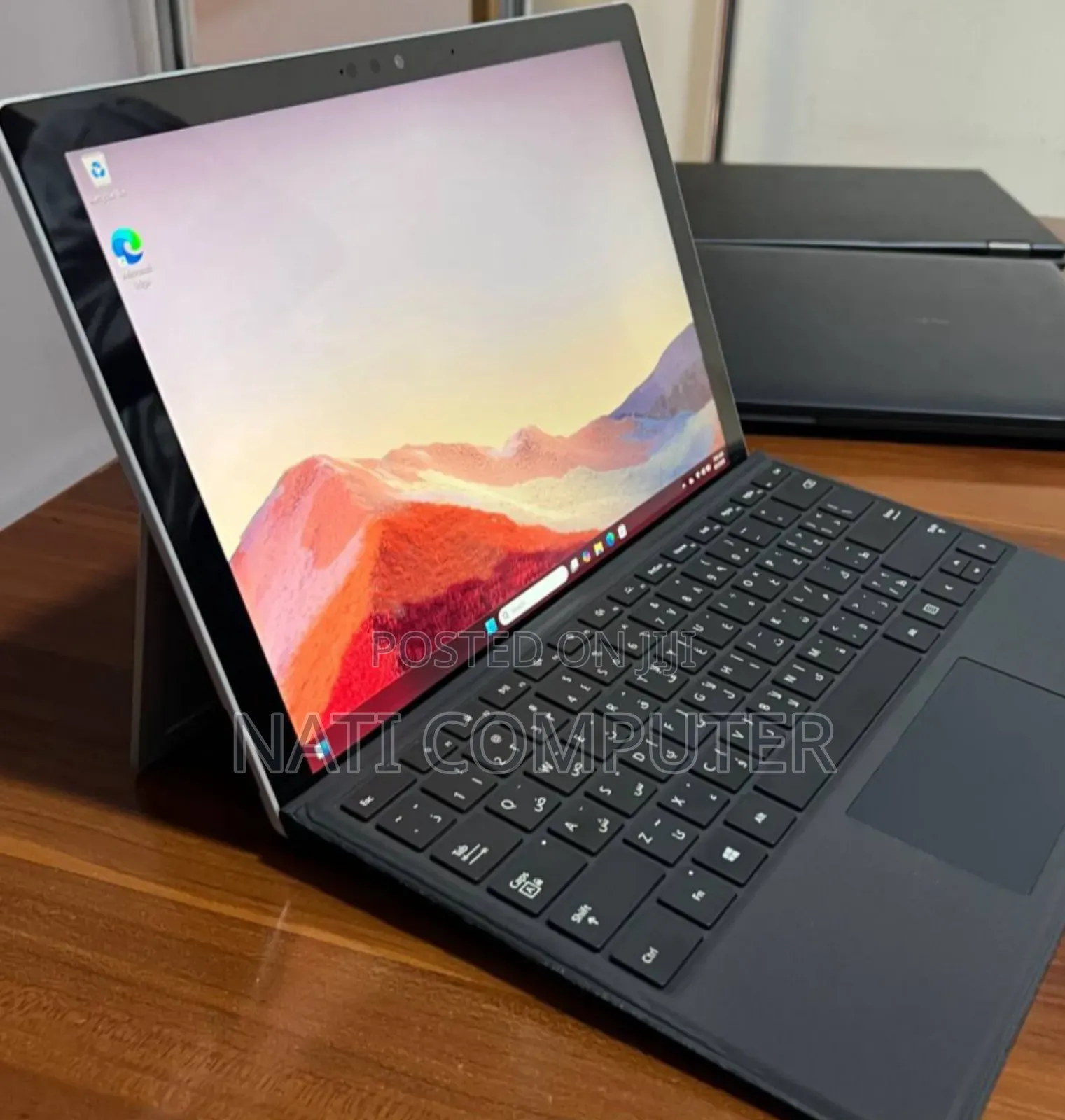 New Laptop Microsoft Surface Pro 7 8GB Intel Core I5 SSD 128GB