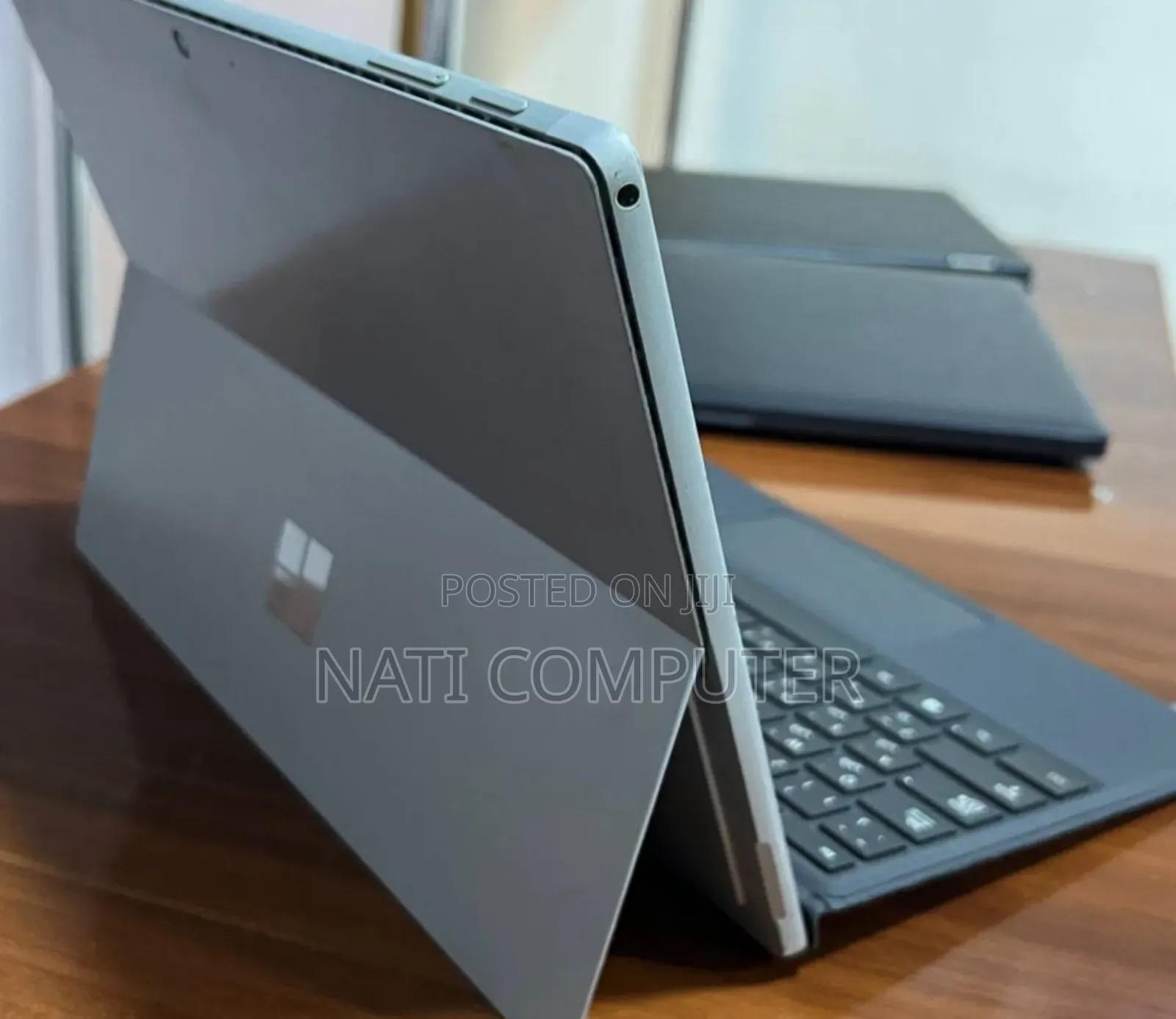 New Laptop Microsoft Surface Pro 7 8GB Intel Core I5 SSD 128GB