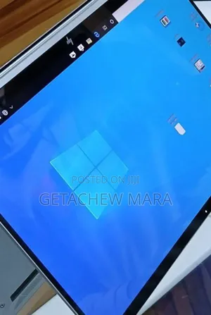 Photo - New Laptop HP EliteBook 1040 G4 16GB Intel Core I7 SSD 512GB