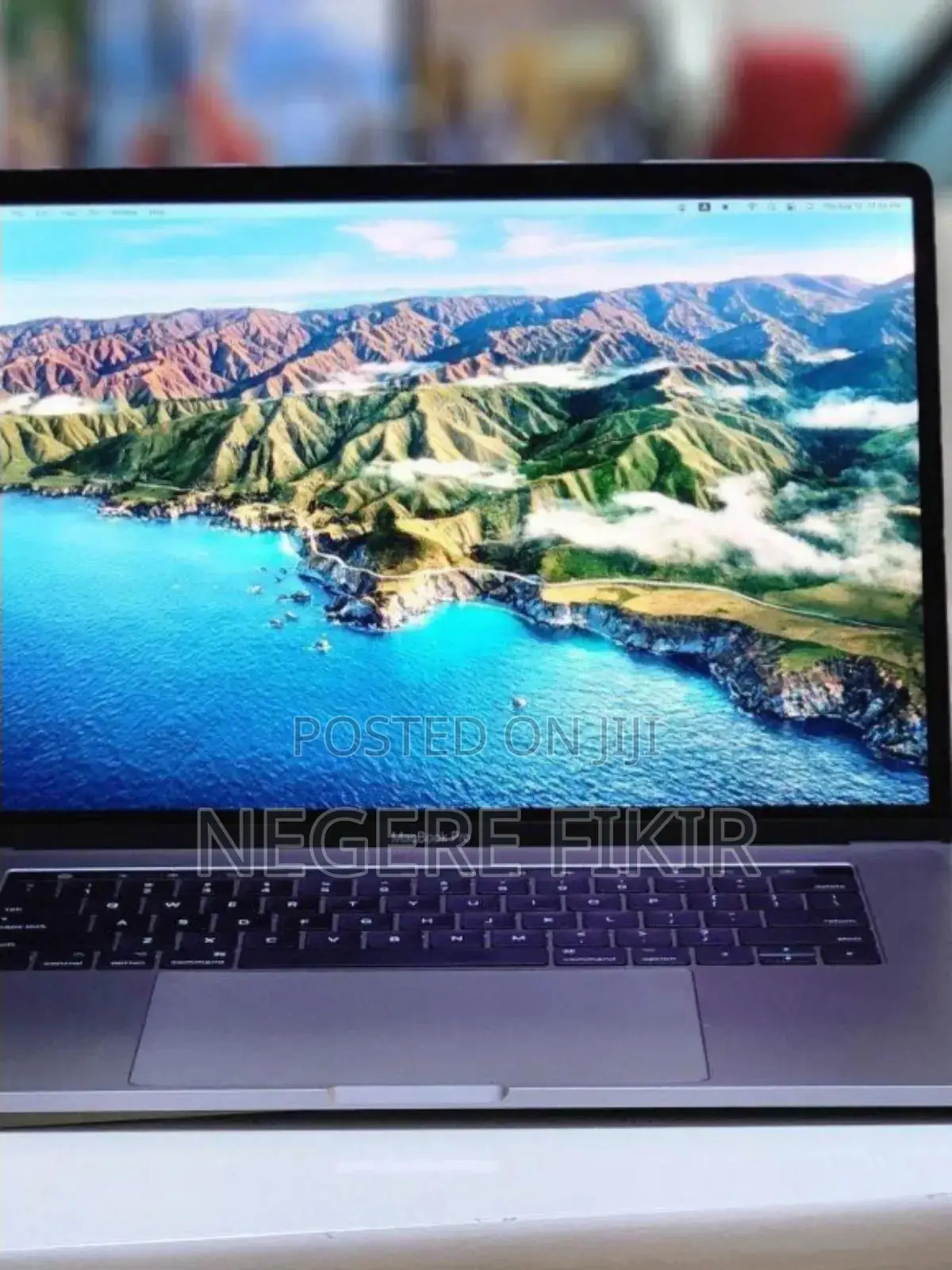 New Laptop Apple MacBook Pro 2017 16GB Intel Core I7 SSD 512GB