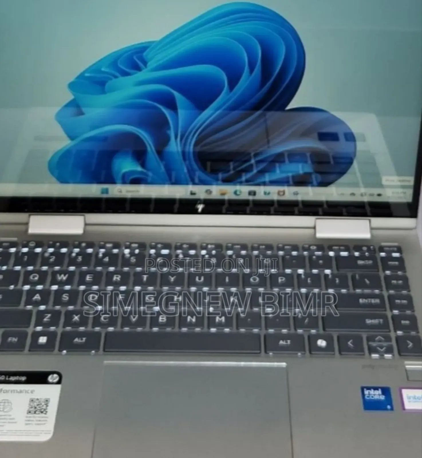 New Laptop HP Envy X360 8GB Intel Core I5 SSD 512GB