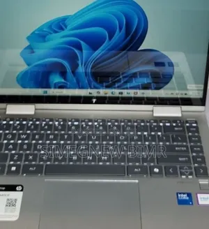 New Laptop HP Envy X360 8GB Intel Core I5 SSD 512GB