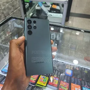 Photo - New Samsung Galaxy S22 Ultra 512 GB Gray